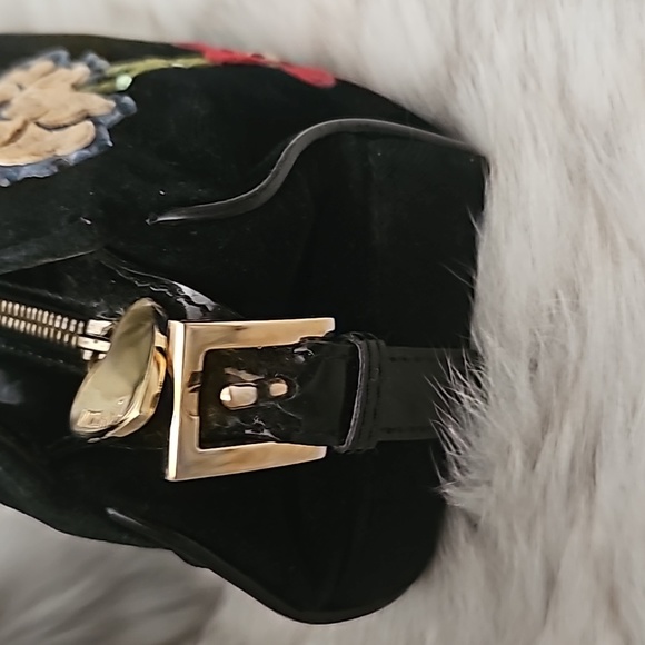 Moschino Mini Black and Floral Design Velvet Handbag - Picture 8 of 17